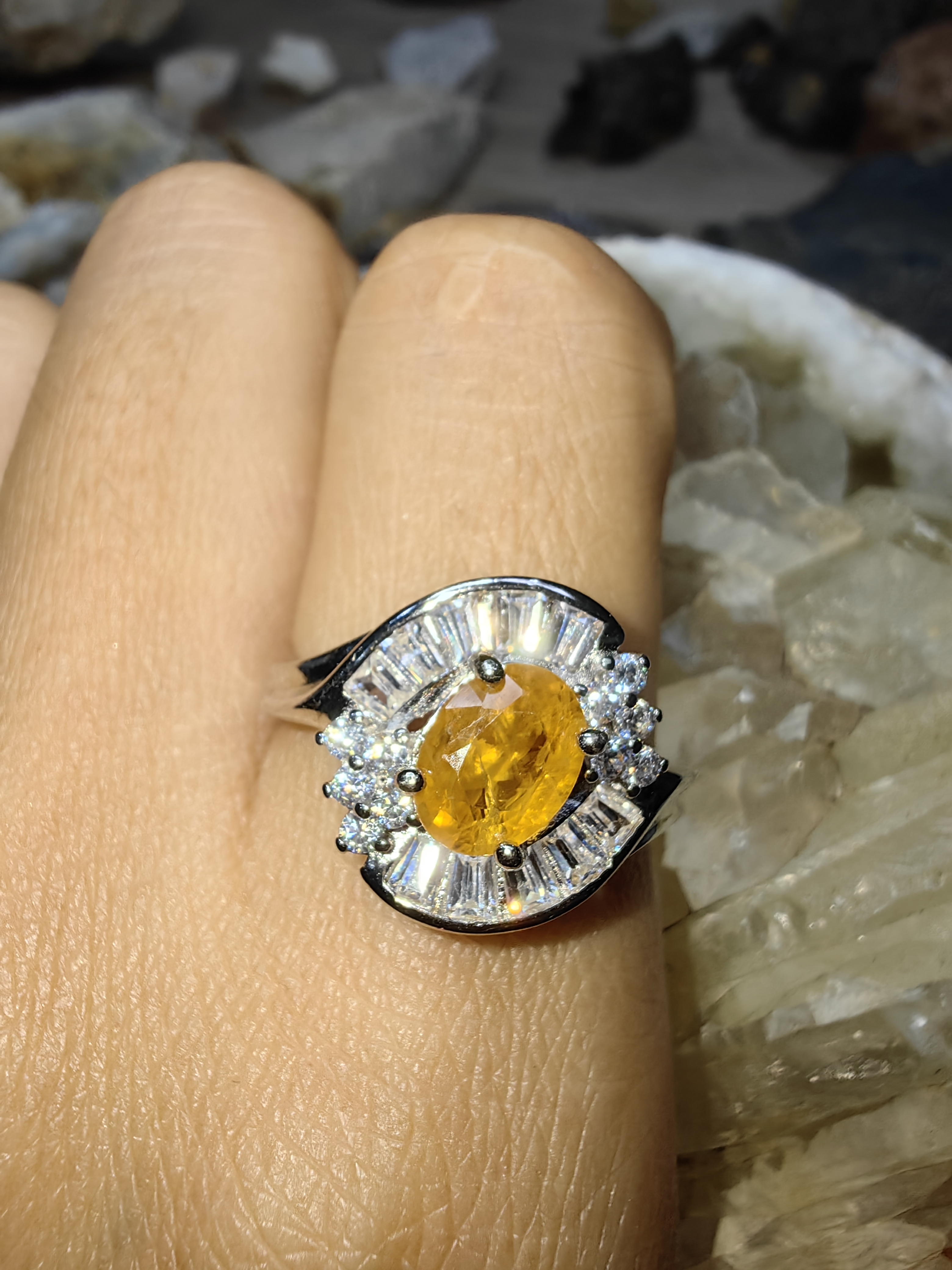 Yellow Sapphire Cubic Zirconia 92.5% Silver Ring แหวนบุษราคัม เงิน 92.5%