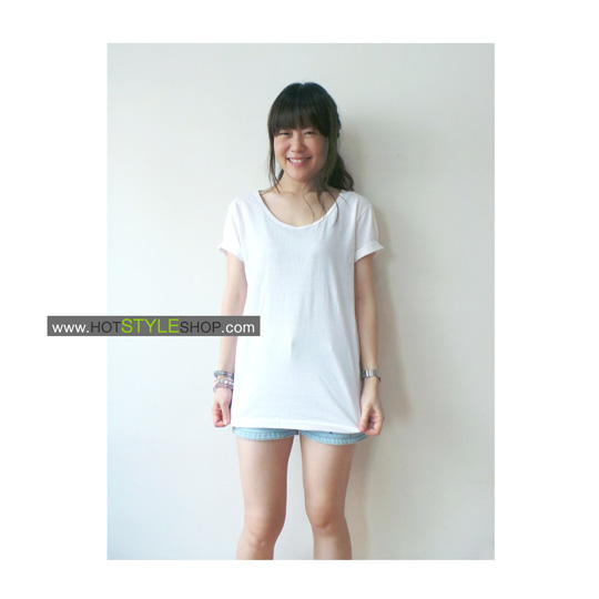 เสื้อยืดคอกว้าง เสื้อยืดคอยู