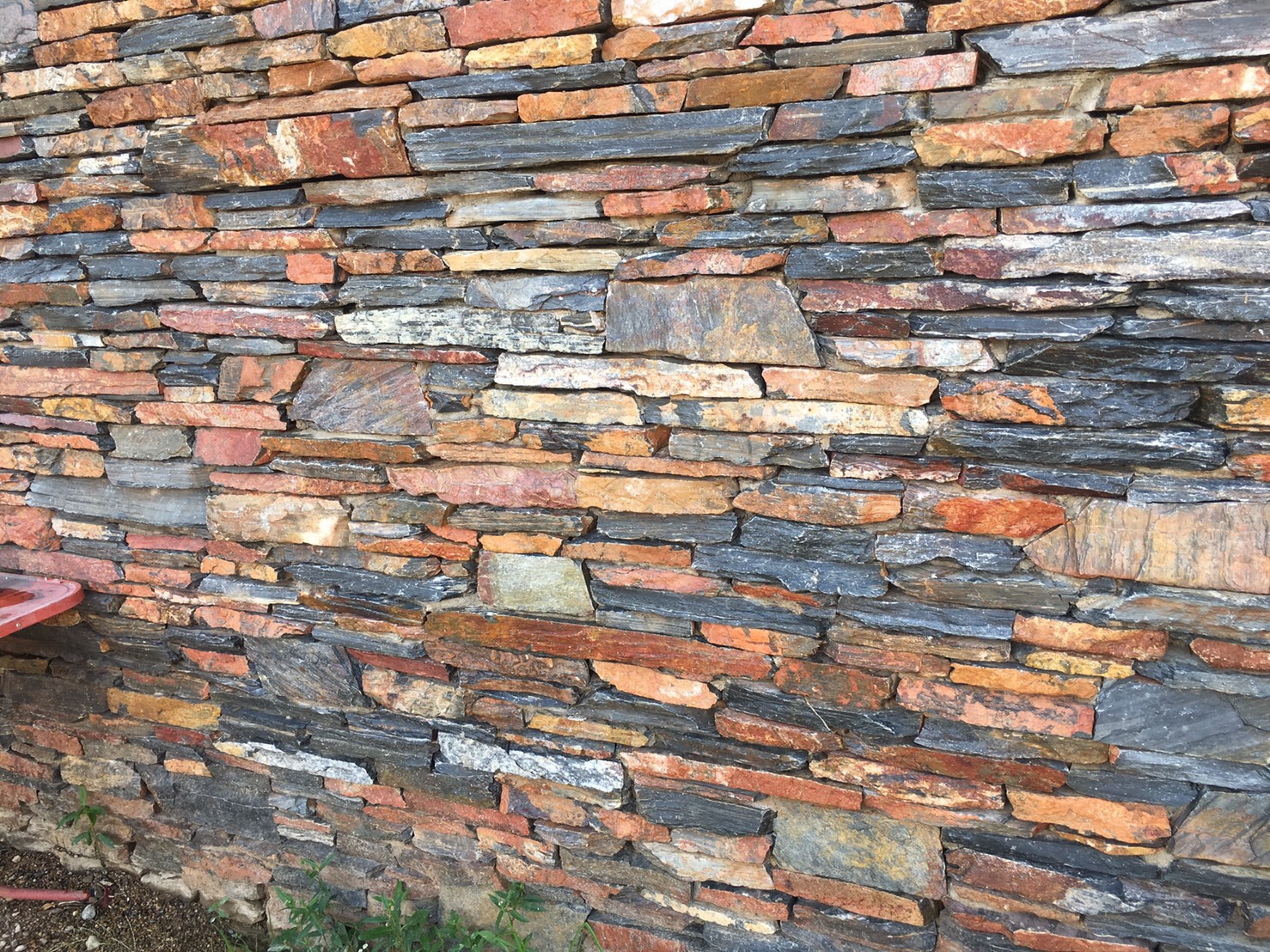 หินสันธรรมชาติ