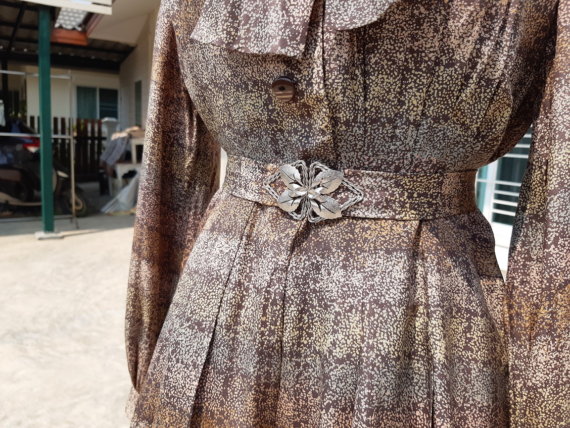 เดรสวินเทจสีชมพูมือสอง