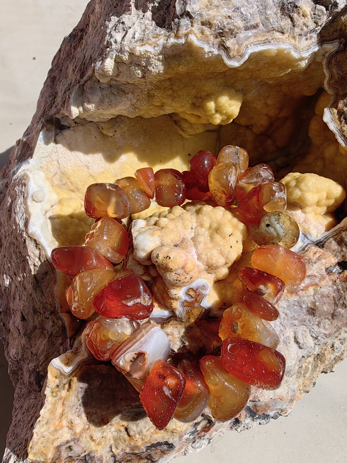Carnelian Bracelets สร้อยข้อมือคาร์เนเลียน Size 15 cm. 314.00 ct
