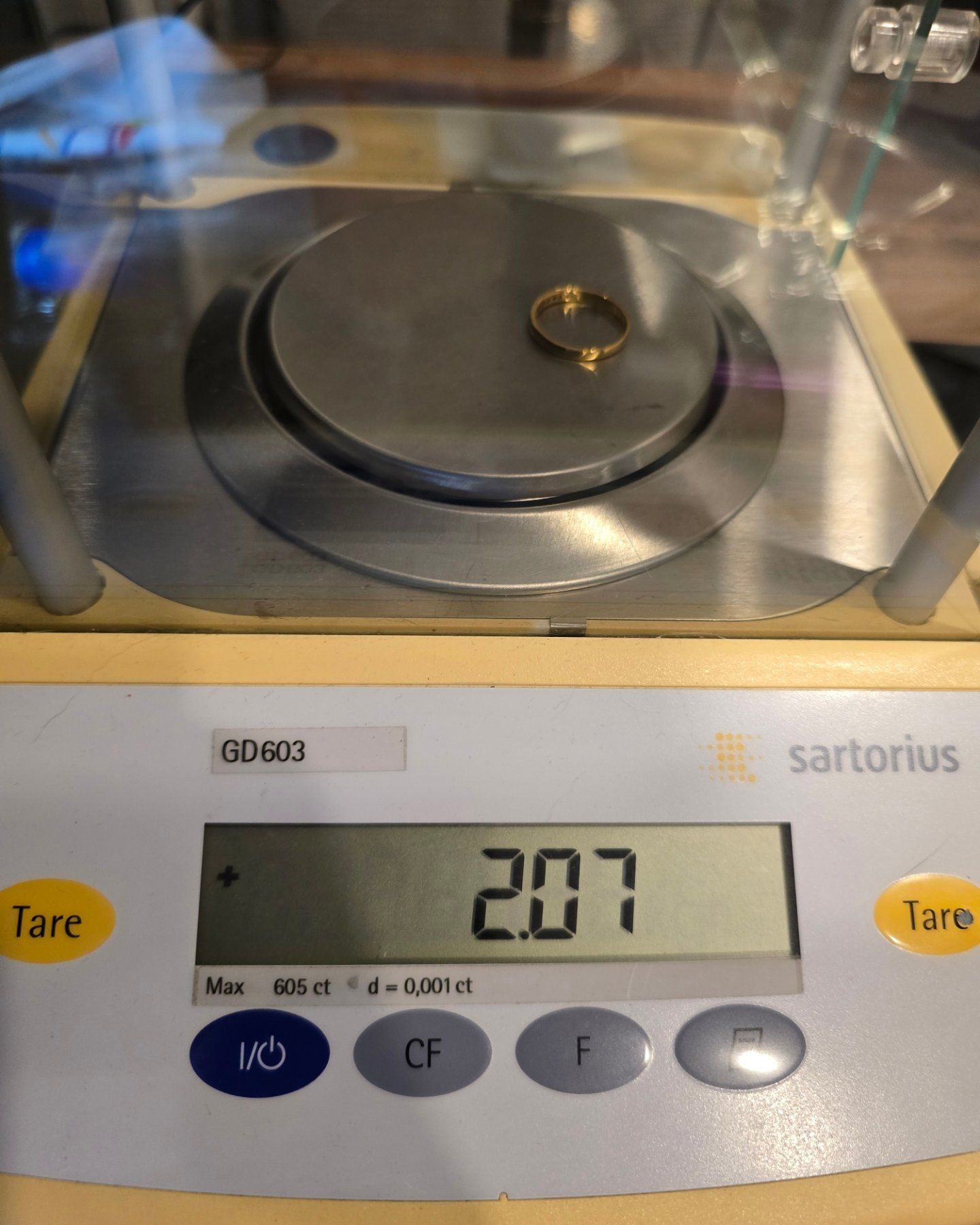 🚫ปิดการขาย(SoIdOut)🚫แหวนทองคำ 18K เพชรเกสร 1 ตัง 9 เม็ด รวม 9 ตัง น้ำ 95-96 ความสะอาด vvs-vs ไซส์ 55 น้ำหนัก 2.07 กรัม ราคา 5,750.-(Net)