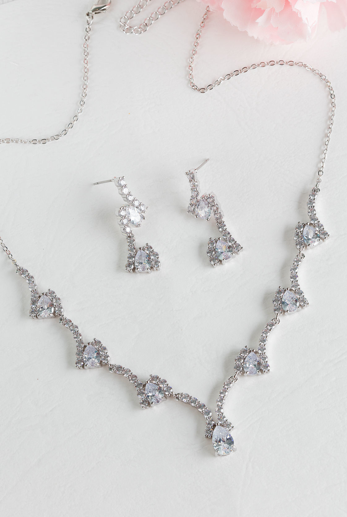 DIAMOND 18K WHITE GOLD NECKLACE EARRING สร้อยคอ ต่างหู เพชร ทอง 18K Pre-order