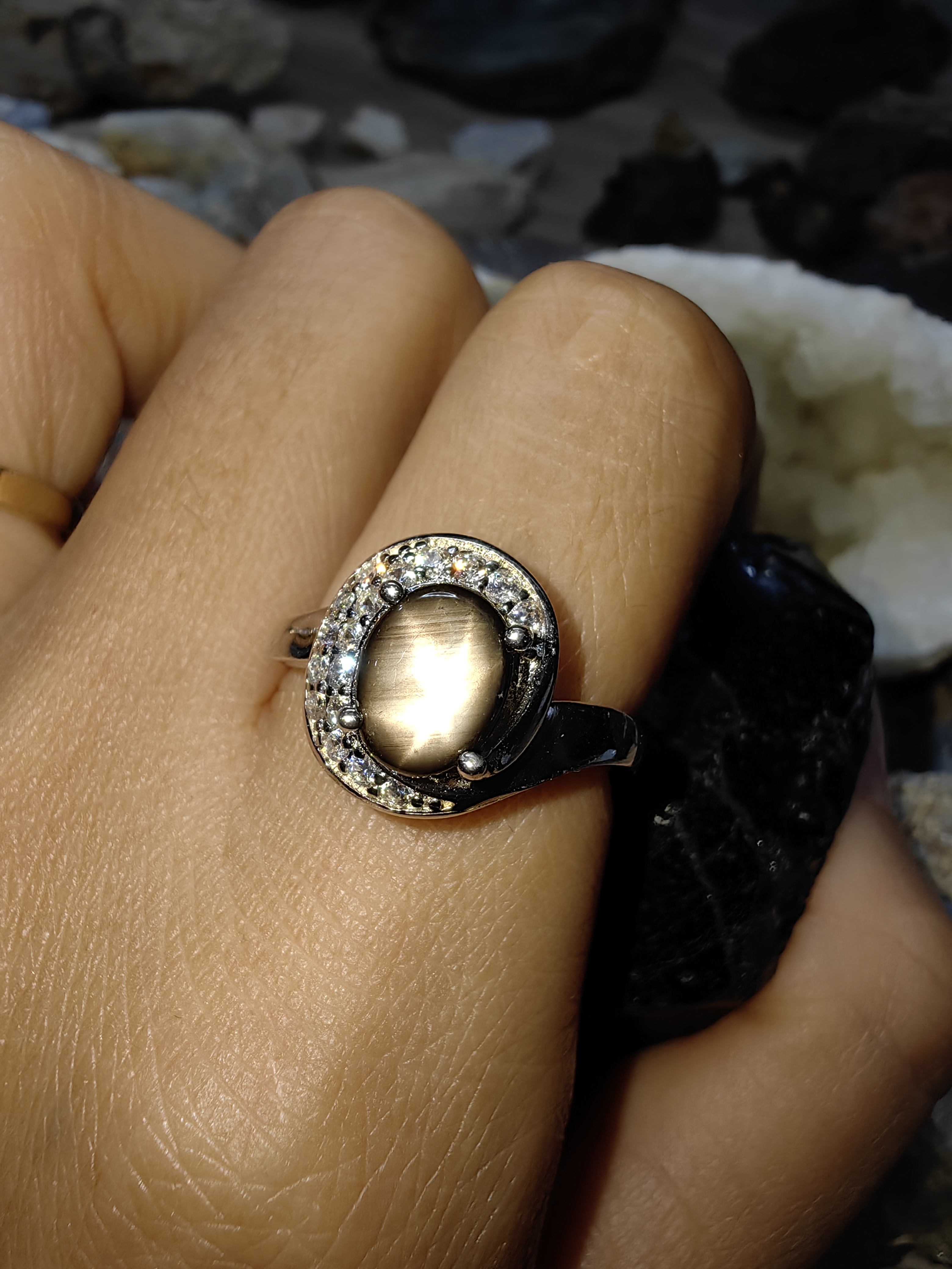 Black Star Sapphire Swiss Diamond