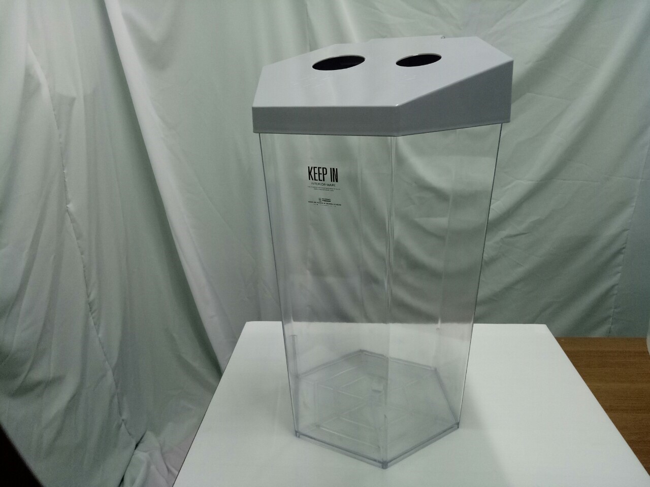 ถังขยะทรงเหลี่ยม ถังใส หกเหลี่ยม 56 ลิตรฝา 2 ช่องทิ้ง