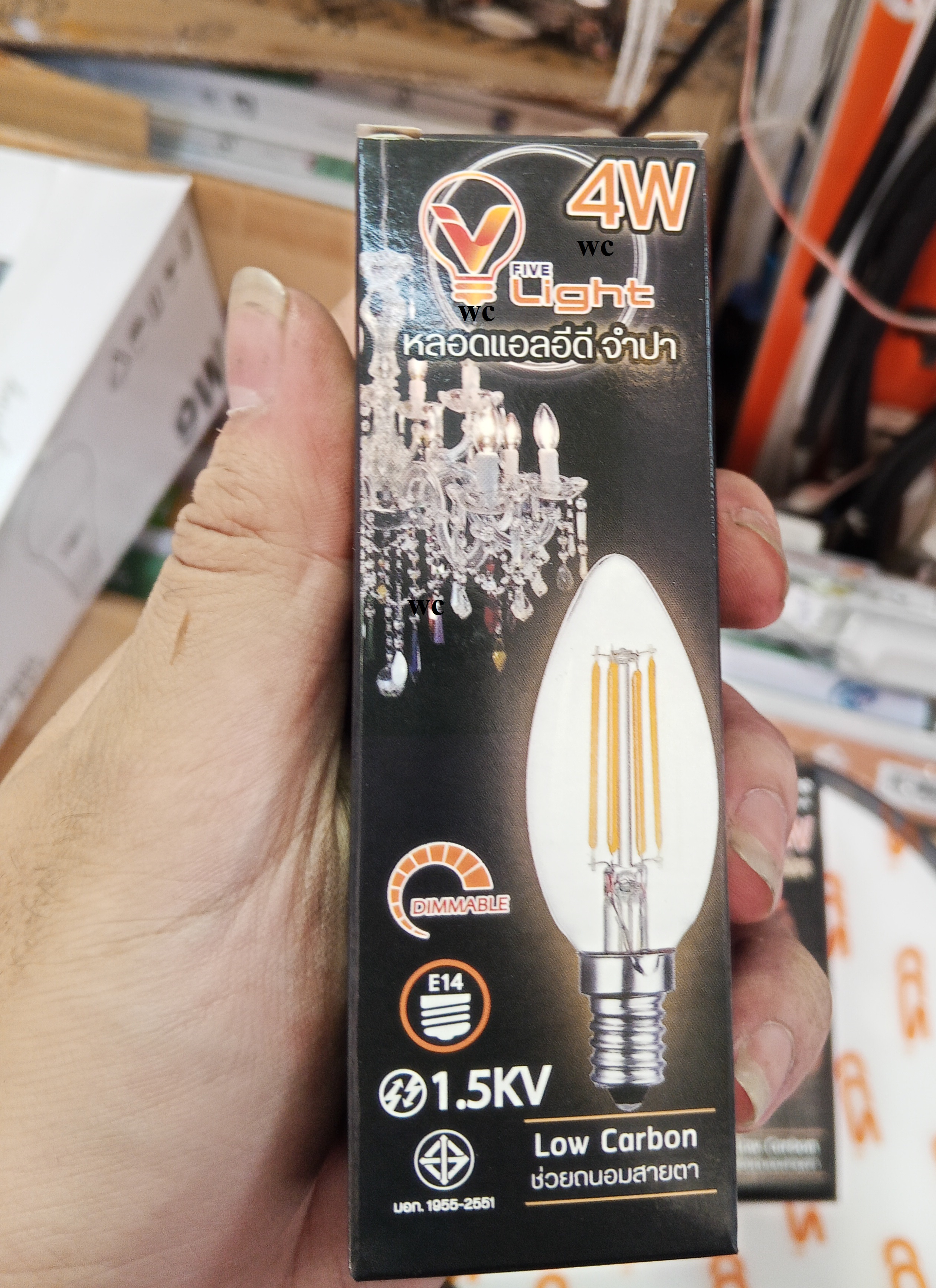 VLIGHT หลอดจำปา LED หรี่ได้ LED 4W แสงส้ม (WarmWhite) E14 DIM หรี่แสงได้ มีป้องกันไฟตก 1.5KV ขั้วเกลียวเล็กกว่า E27