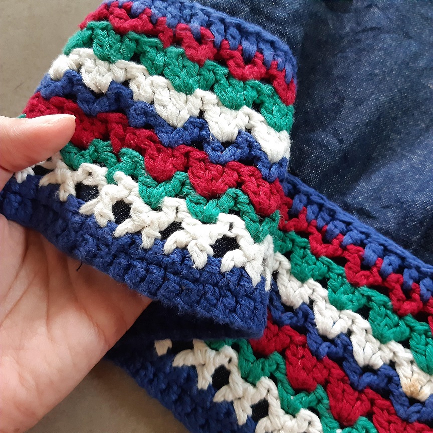 กระโปรงยีนส์สั้นทรงเอ ชายกระโปรงถักโครเชต์