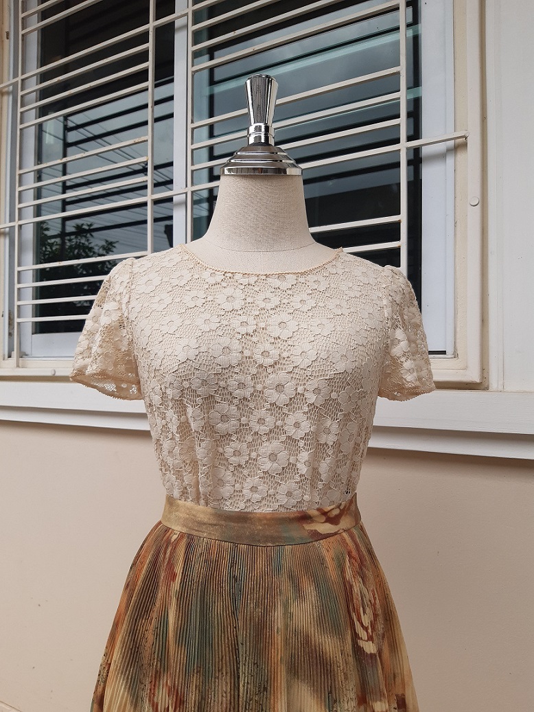 กระโปรงหลีทสั้นญี่ปุ่นสีน้ำตาล-เขียว