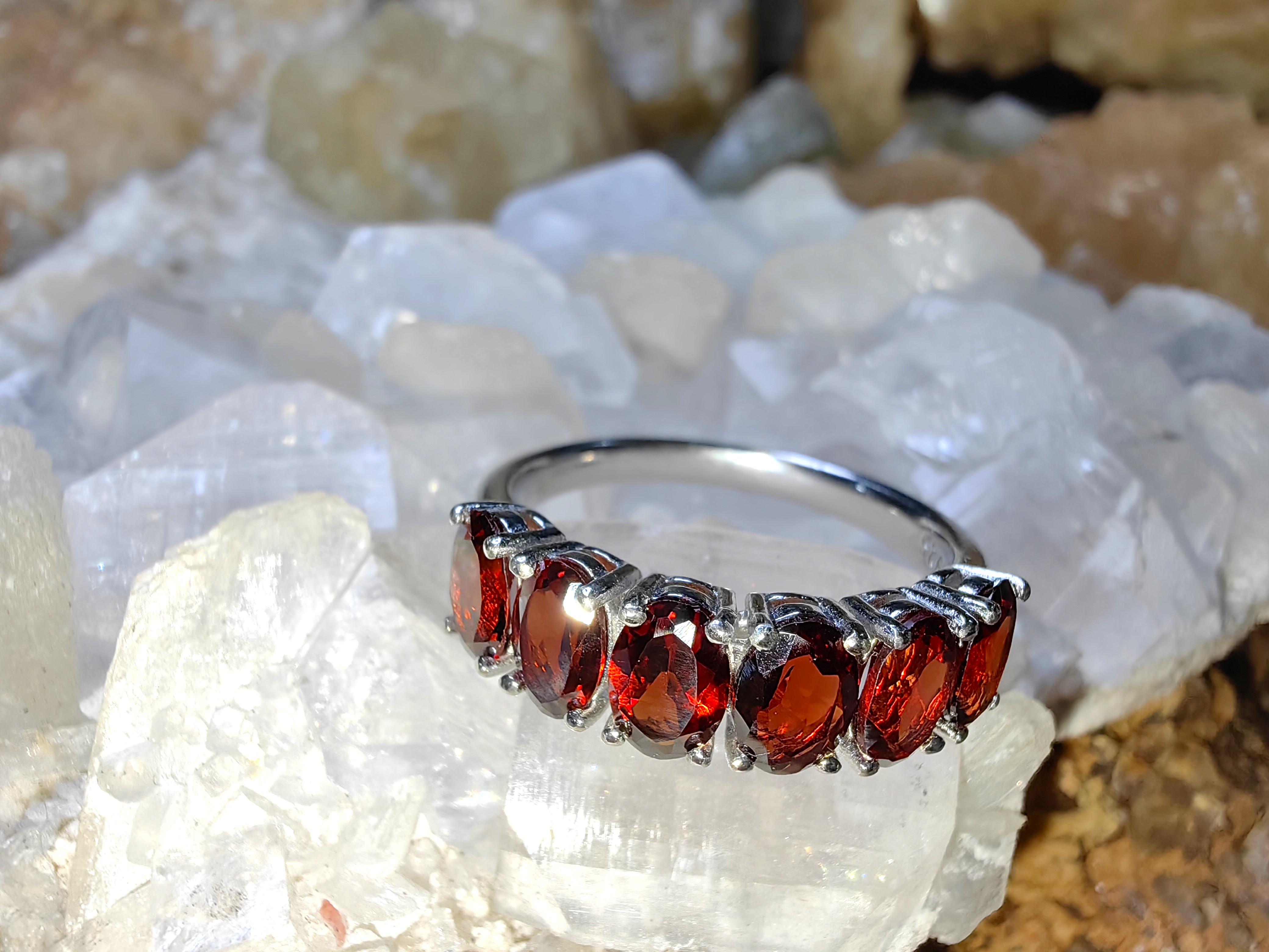 Garnet 925 Sterling Silver แหวนโกเมน Size 57 เงินแท้ 925