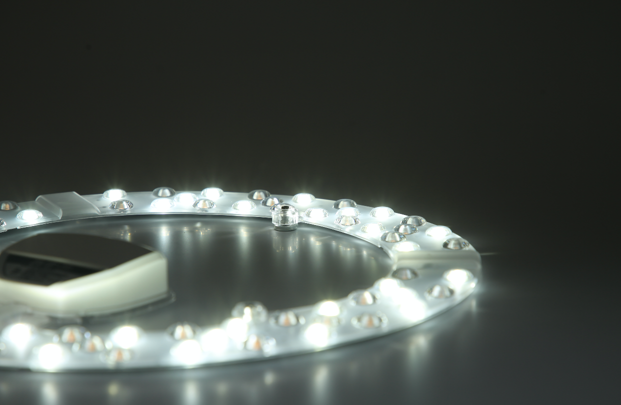 Ceiling Kit Color Change 18W ชุดกึ่งดวงโคมแอลอีดี สำหรับเปลี่ยนโคมเพดาน