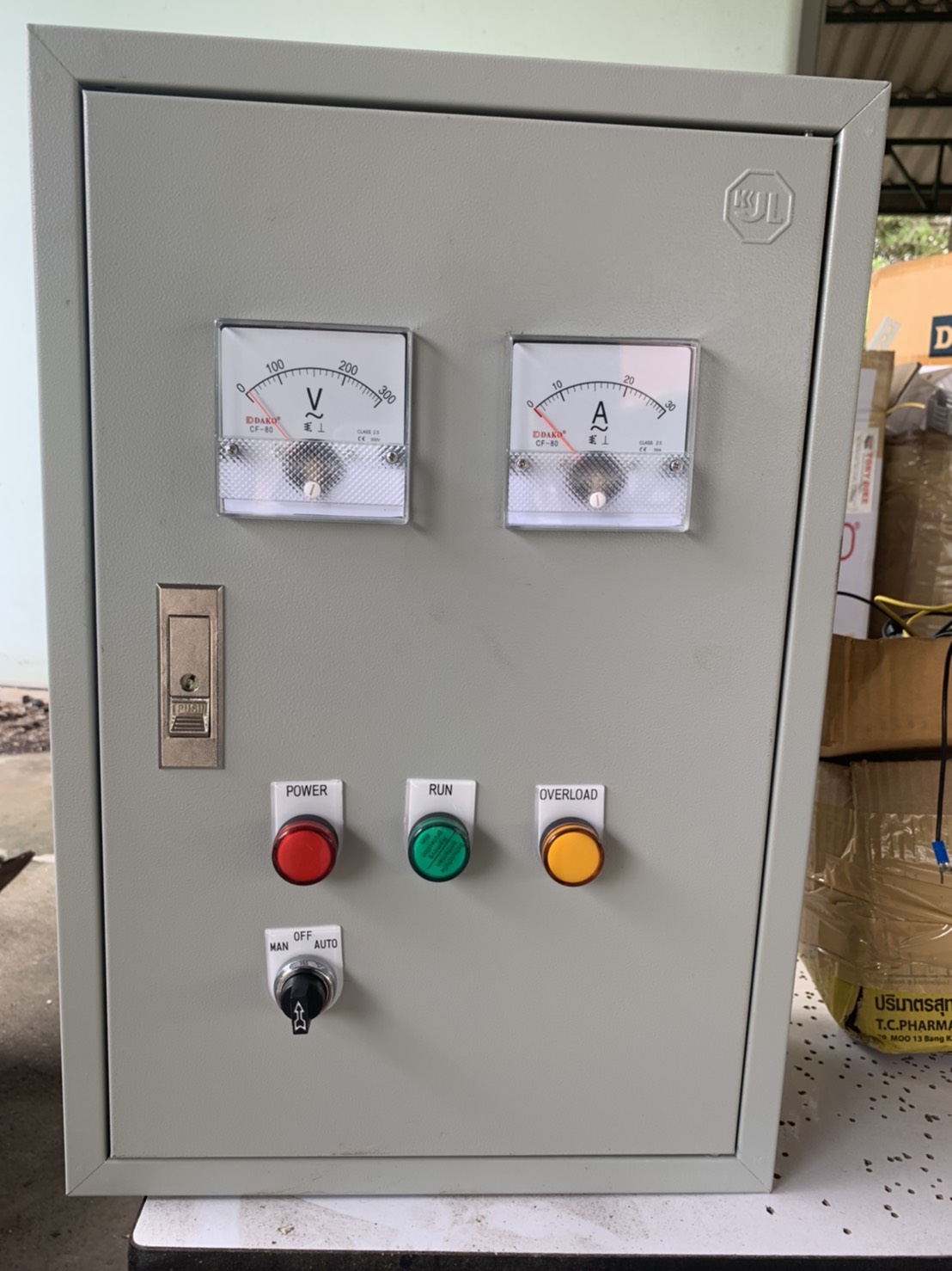 ตู้ควบคุมปั๊มน้ำ2 Hp 220v ทำงานร่วมกับ Floatless level switch ( อิเล็กโทรด 3 ก้าน )