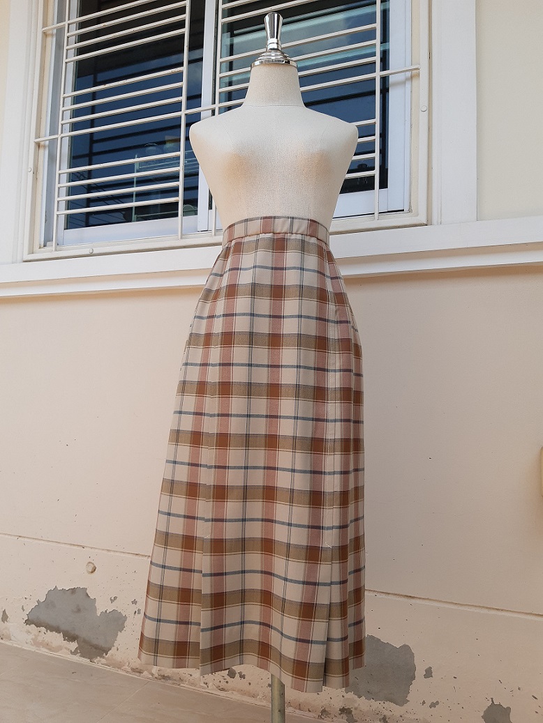 กระโปรงญี่ปุ่นมือสองลายสก็อต สไตล์มินิมอล