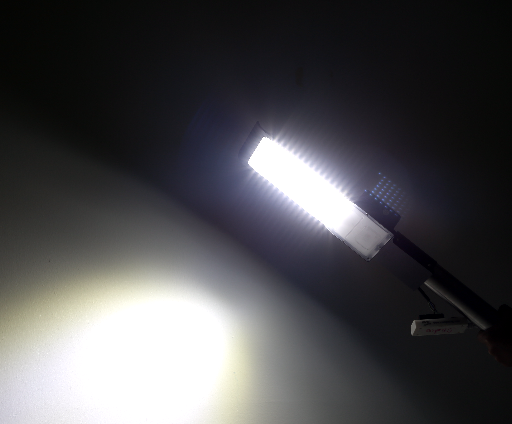 โคมถนนLED Street Light Fly ขนาด 30W 50W 100W 150W วัตต์ โคมถนนแอลอีดี ติดกำแพง ริมรั้ว รุ่น Fly แสงแสงขาว พร้อมขายึดในกล่อง
