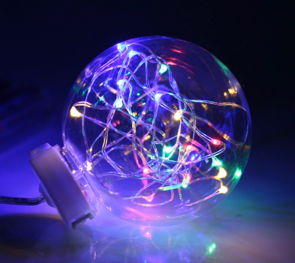 LED Fantastic Globe-94 1W E27 RGB หลอดแอลอีดี ทรงกลม