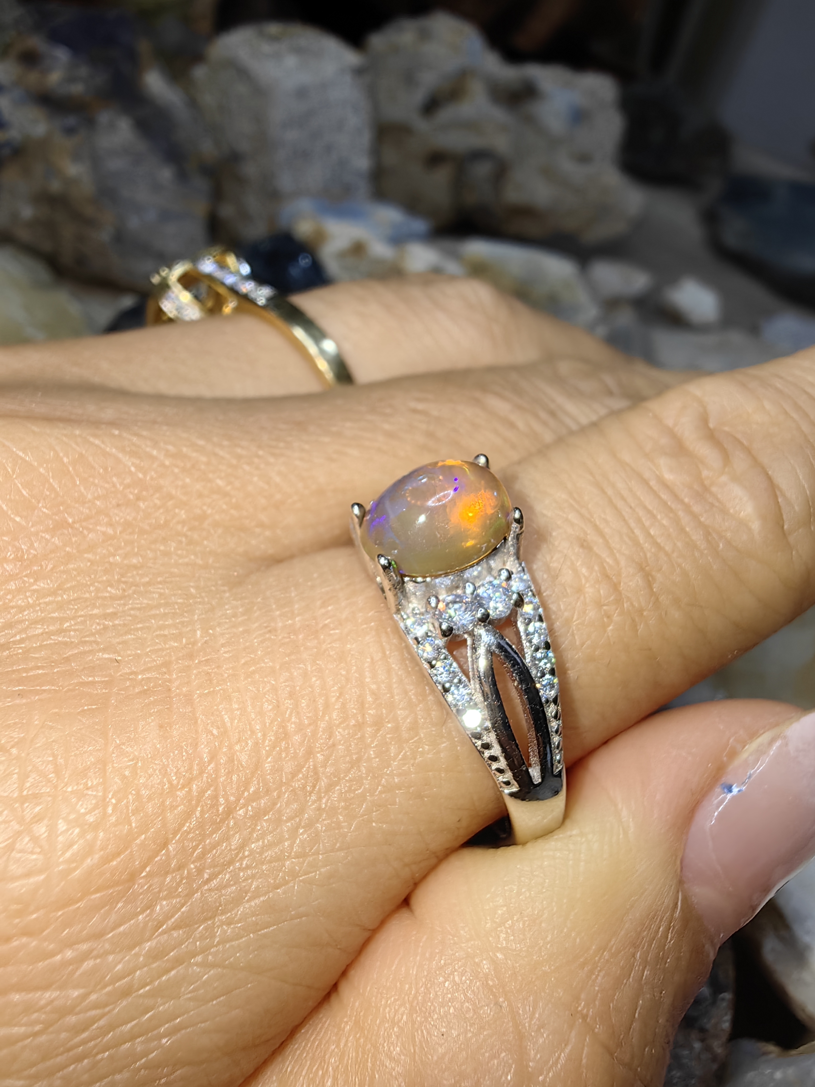 Opal, Swiss Diamond 925 Sterling Silver Ring แหวนโอปอ เพชรสวิส เงินแท้ 925 Size 60