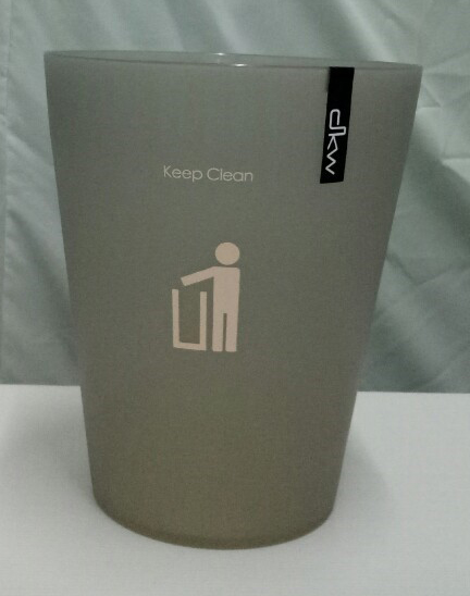 ถังขยะใสทรงกลม 4.5 ลิตร