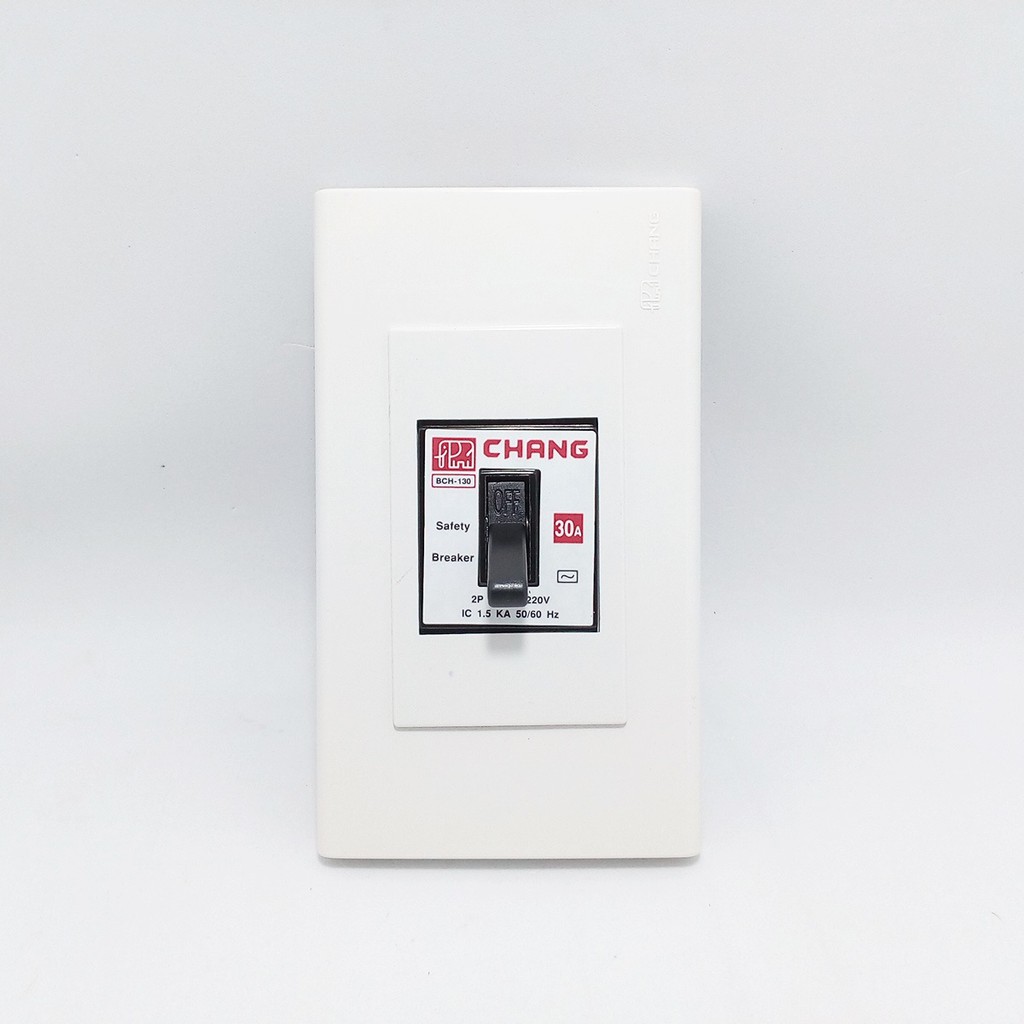 Chang กล่องเบรกเกอร์ แบบฝัง BF-42 ฝาปิดเบรกเกอร์ Breaker Box ช้าง สำหรับเบรเกอร์ ผนัง หรือใส่บ๊อกกันน้ำ