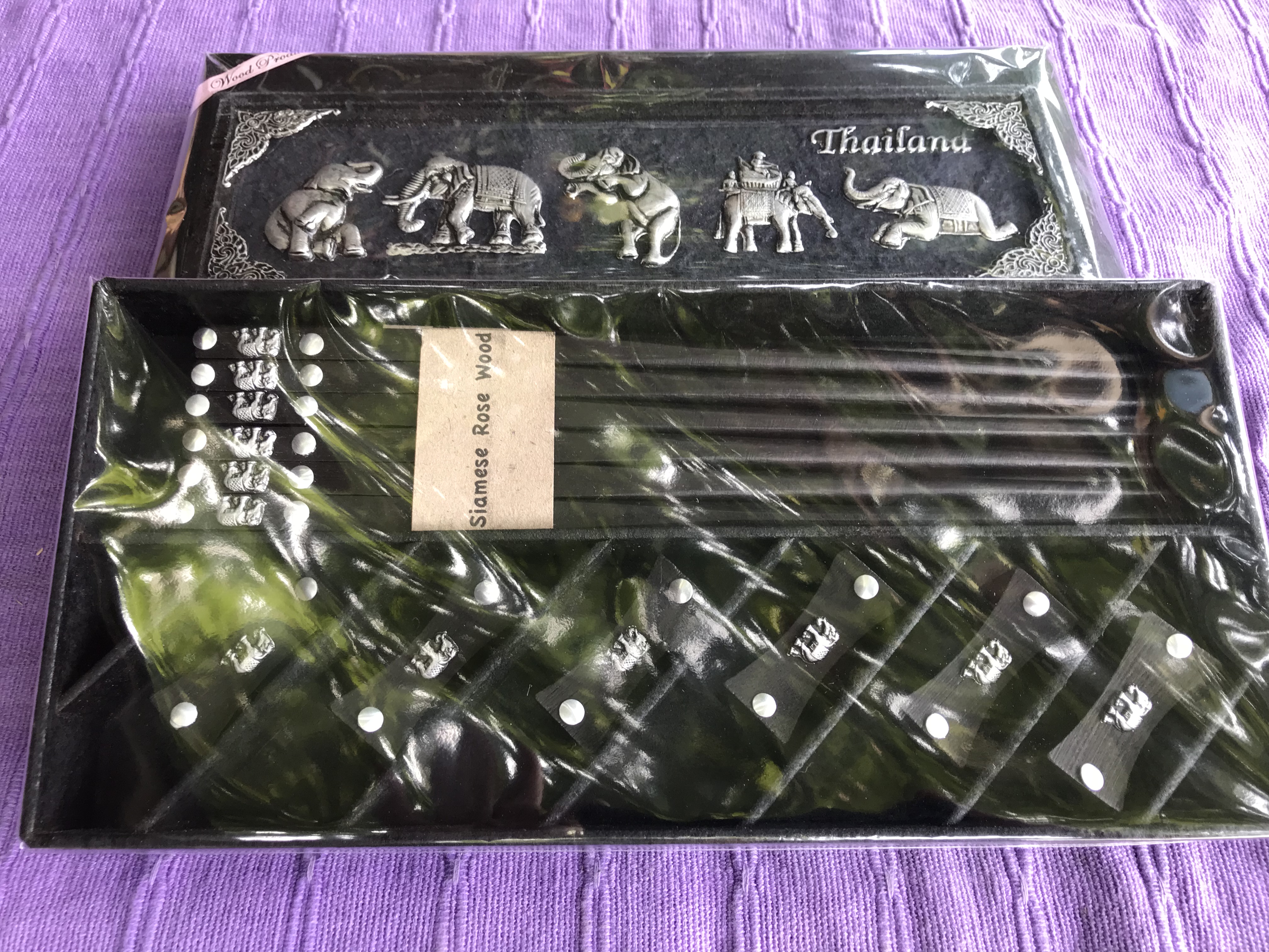 ชุดกล่องตะเกียบไม้พะยูง