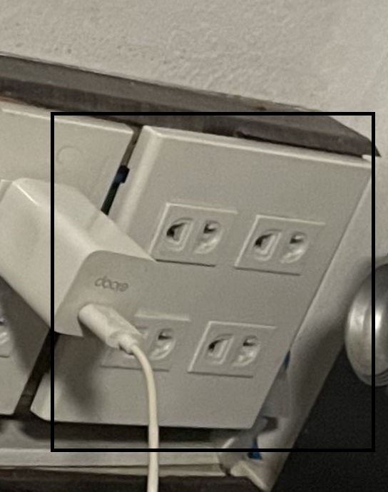 Zeberg ชุดสวิทซ์ไฟ ชุดปลั้กไฟ พร้อมบ๊อกผนัง รุ่น 4X4 ขนาด 4ช่อง 6ช่อง ยี่ห้อ ซีเบริก ปลั๊กกราวน์คู่ / ปลัก/ สวิทซ์ / บ๊อก ครบชุด