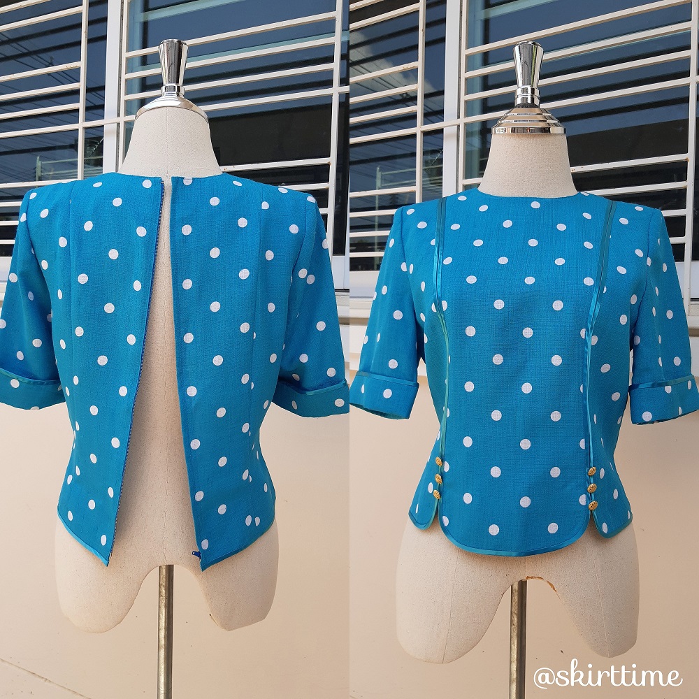 เสื้อสีฟ้าสดลาย polkadots งานญี่ปุ่น
