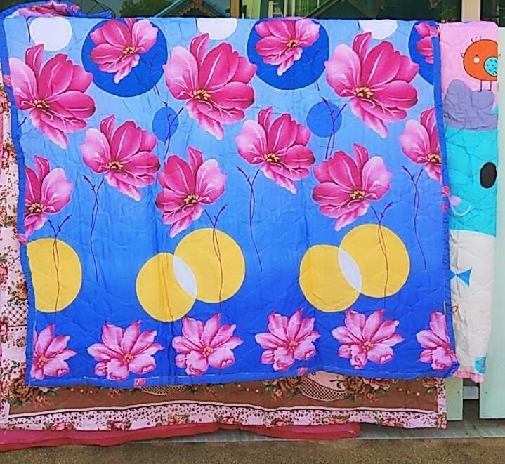 ผ้านวมหนา คละลาย ผ้าใยสังเคาะห์ 150x200 ซม. จำนวน 1 ผืน