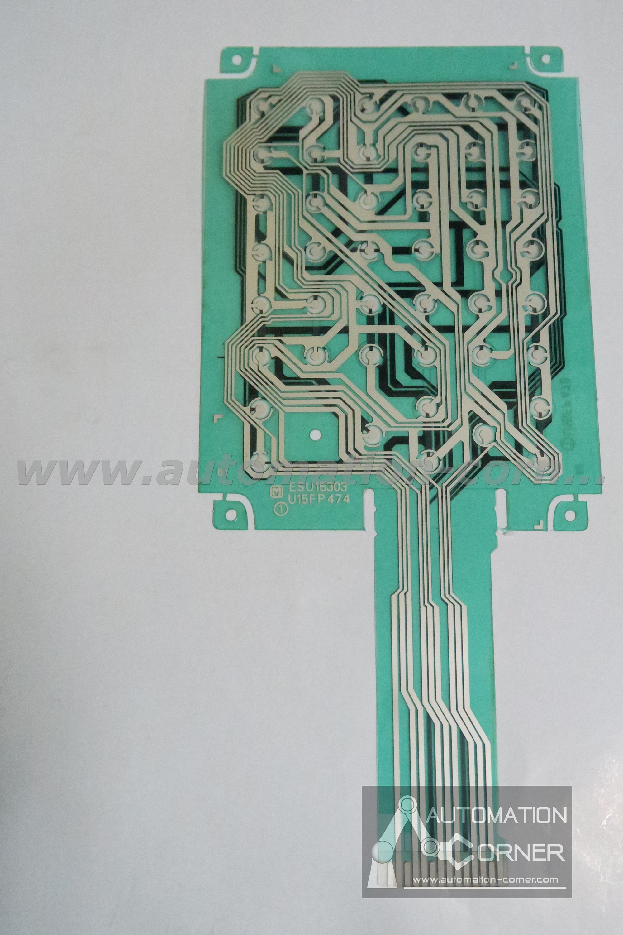ESU15303 (A860-0104-X002)