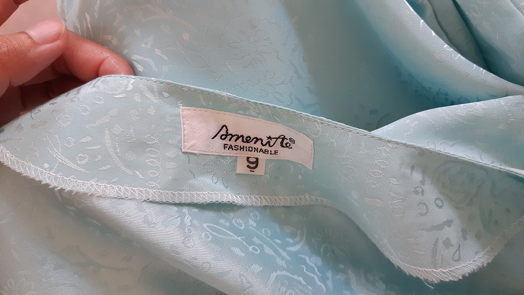 เสื้อวินเทจสีฟ้าสวยๆ