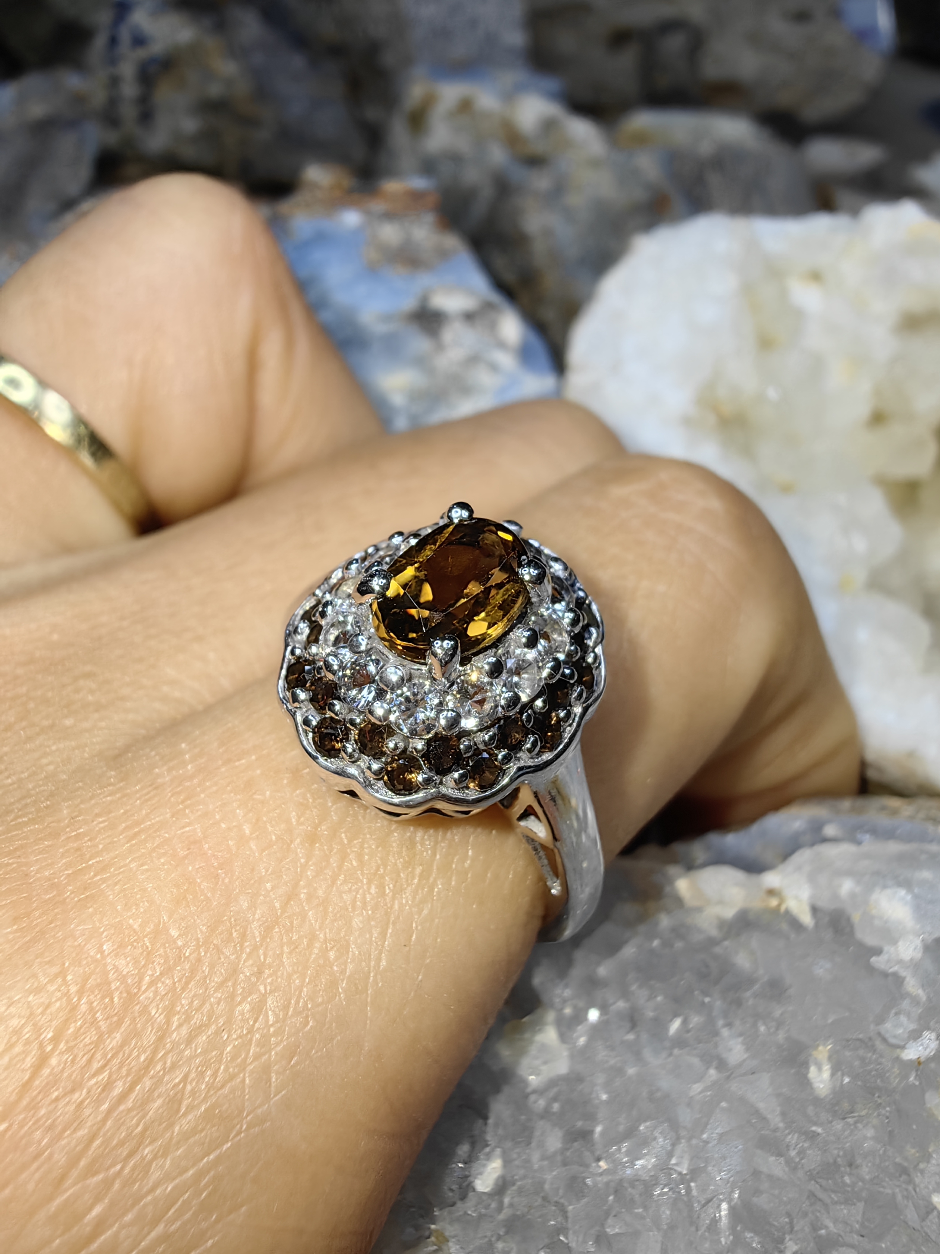 SMOKY QUARTZ WHITE TOPAZ RING
