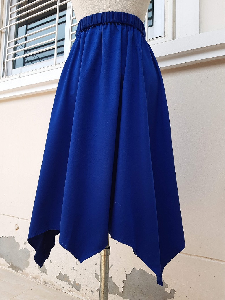 กระโปรงหางปลาสีน้ำเงิน สำหรับสาวอวบ