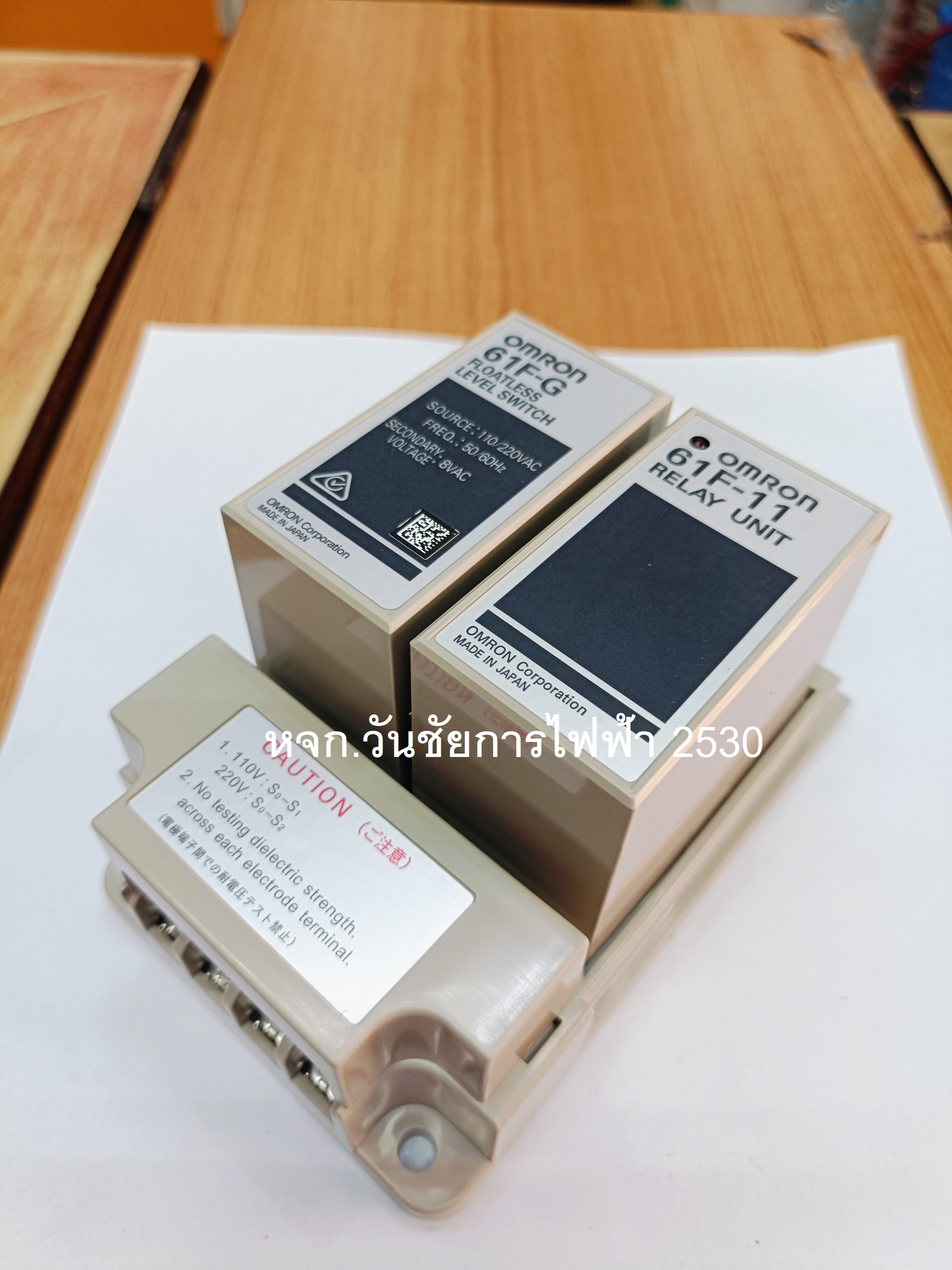 Omron รีเลย์ระดับของน้ำ 61F-G 61F-11 ตัวควบคุมระดับน้ำ -ของเหลว capacitive sensing liquid level controller 110/220VAC