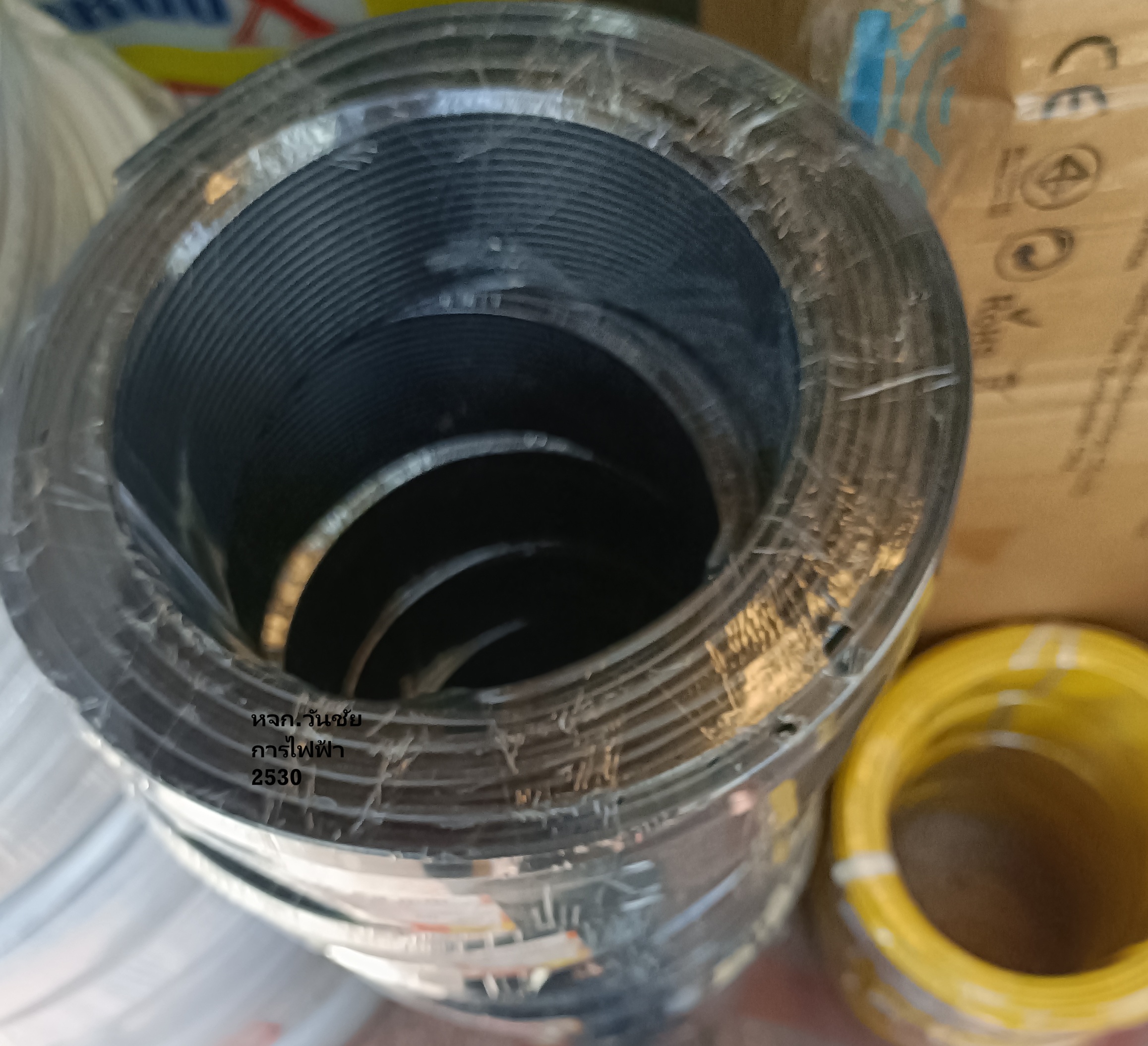 สายไฟทองแดง ยี่ห้อICON THW เบอร์4 1x4 เลือกสีได้ ยาซากิ 100 เมตร (ราคาร่วมVAT)