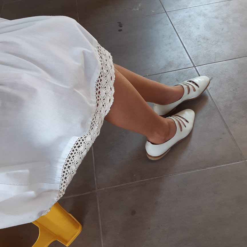 กระโปรงวินเทจสีขาว ชายระบายลูกไม้ งานญี่ปุ่นน่ารักๆ