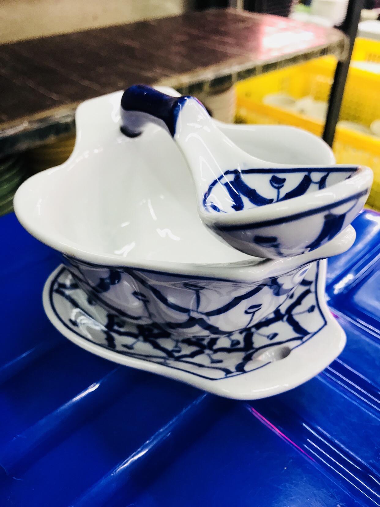 ชุดถ้วยขนมหวานลายไทย