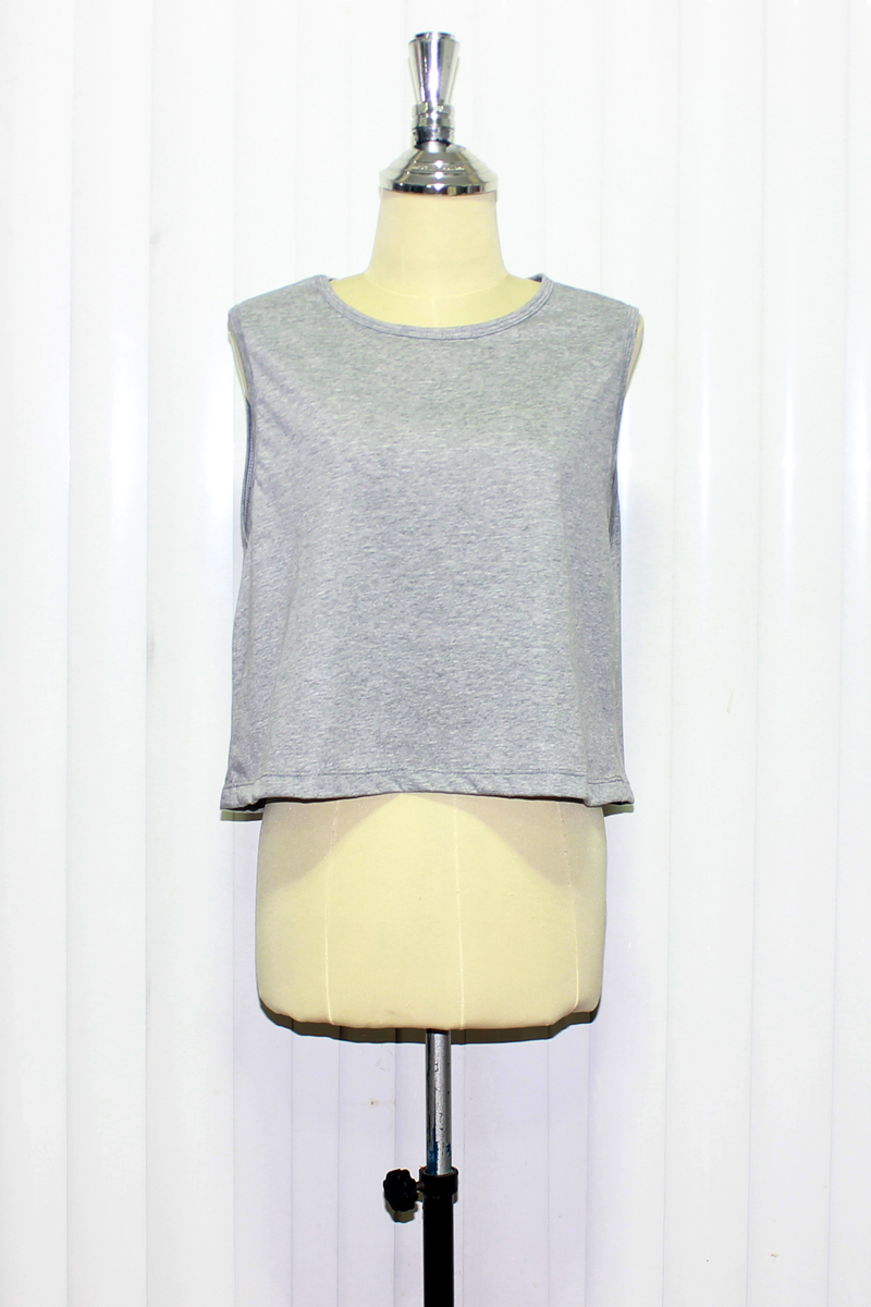 เสื้อครอปแขนกุด เสื้อแขนกุดเอวลอย