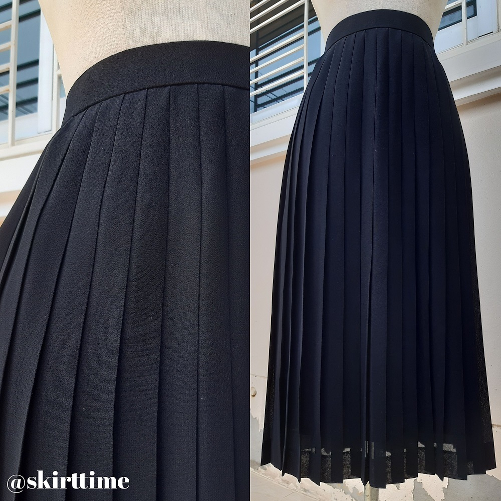 กระโปรงวินเทจทรงพลีทสีดำ (Vintage skirt)