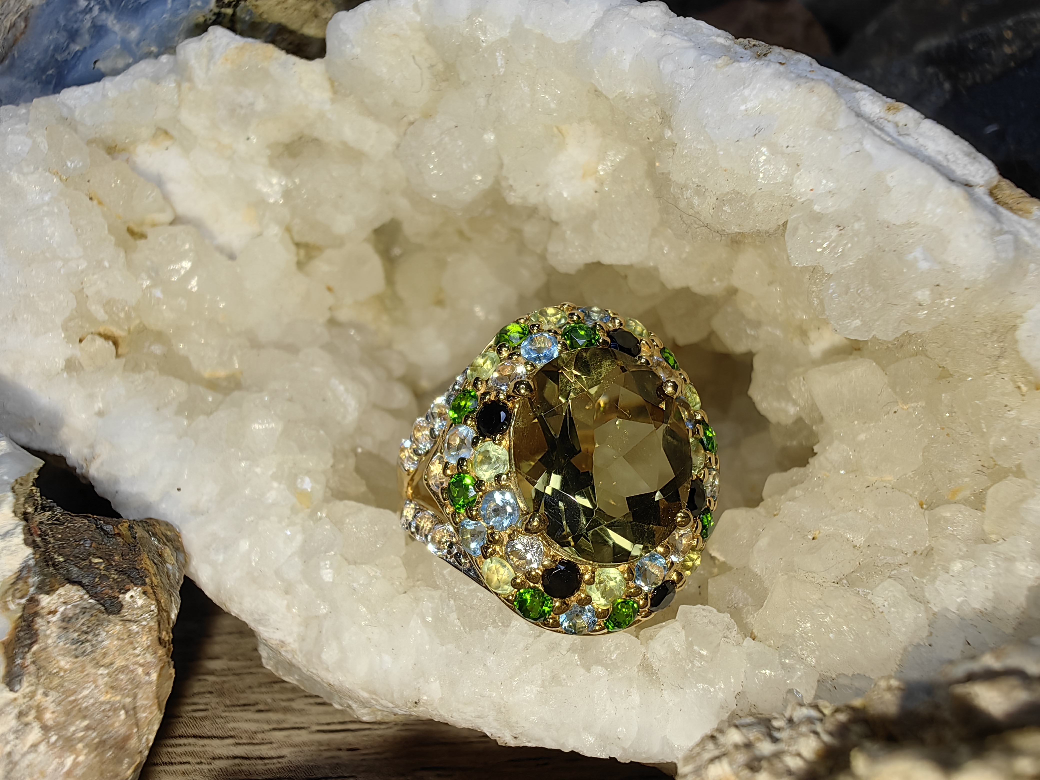 SMOKY QUARTZ TSAVORITE SKY BLUE TOPAZ ONYX LEMON QUARTZ WHITE TOPAZ RING