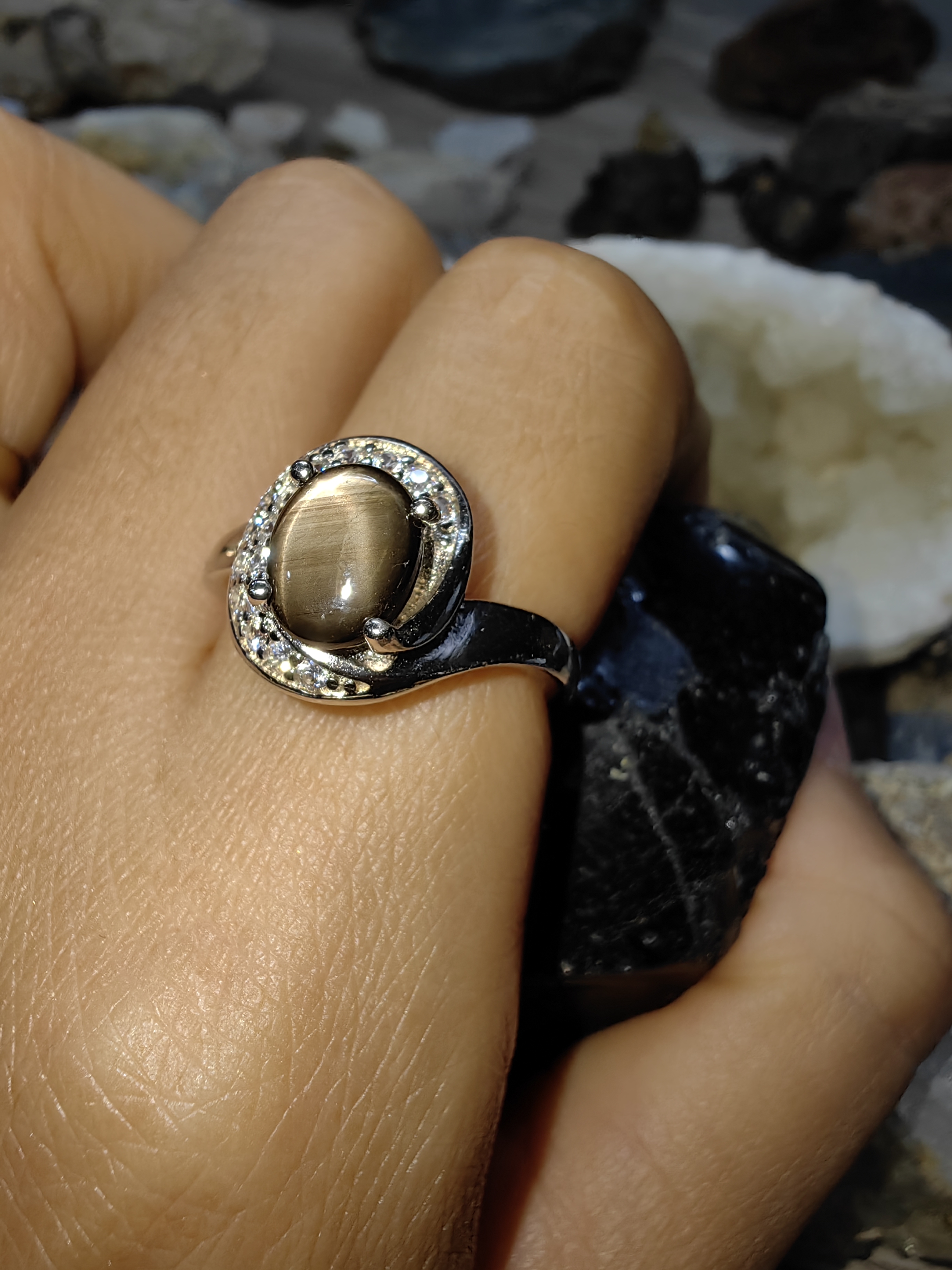 Black Star Sapphire Swiss Diamond