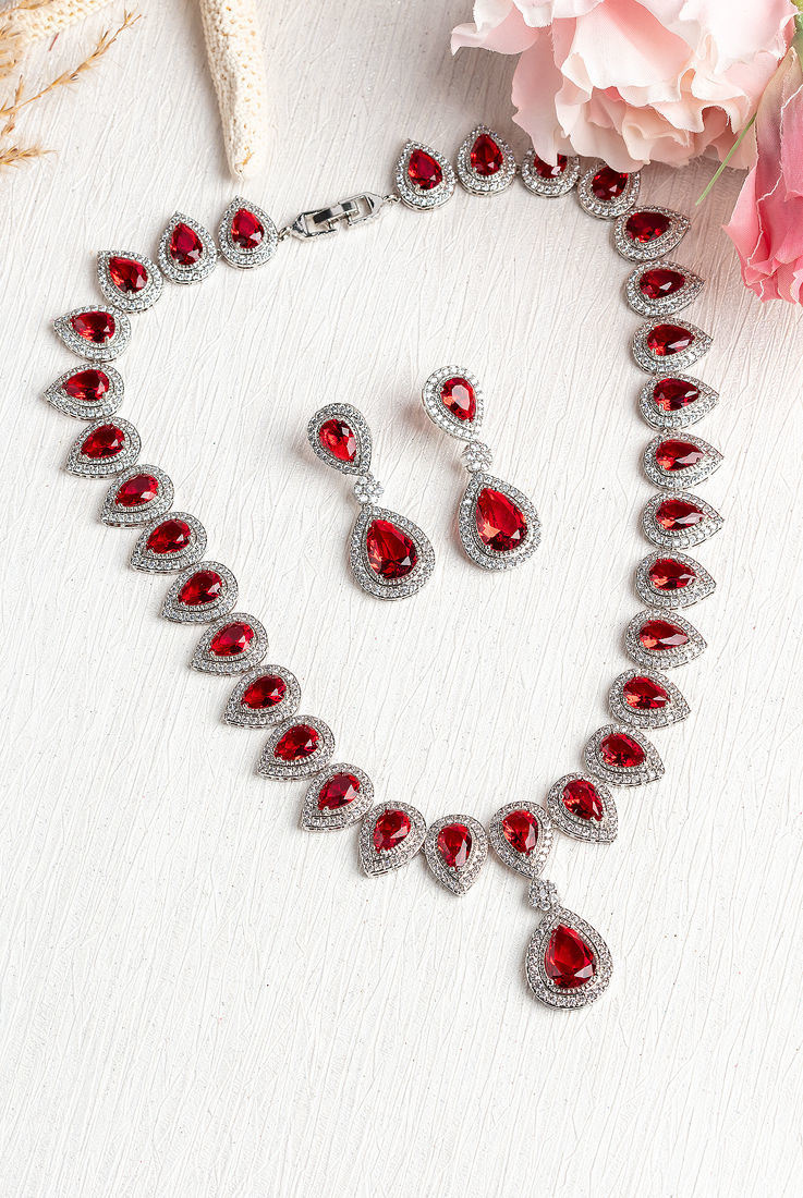 RUBY DIAMOND 18K WHITE GOLD NECKLACE EARRING สร้อยคอ ต่างหู ทับทิม ล้อมเพชร ทอง 18K Pre-order