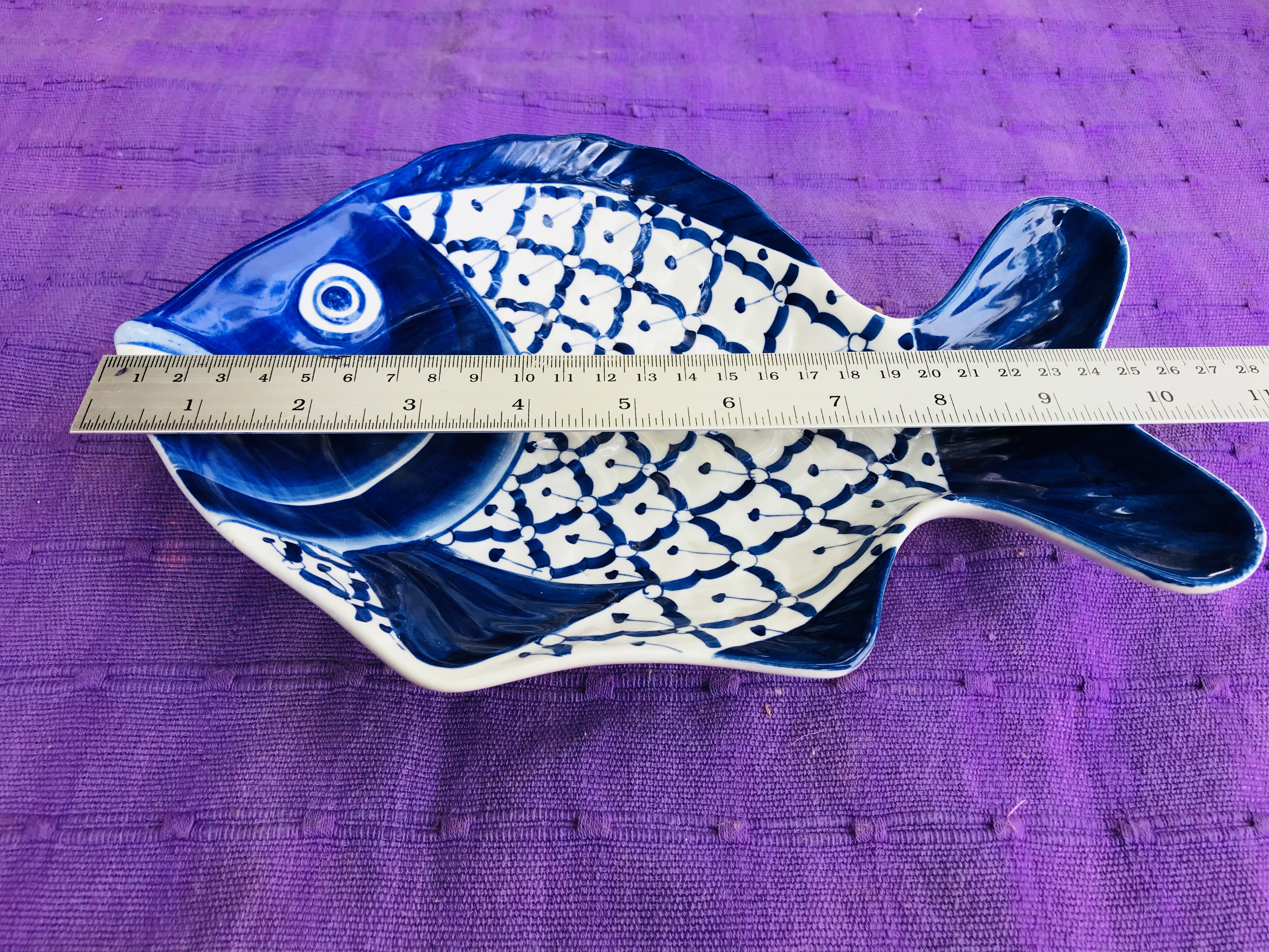 จานปลาลายไทย10"