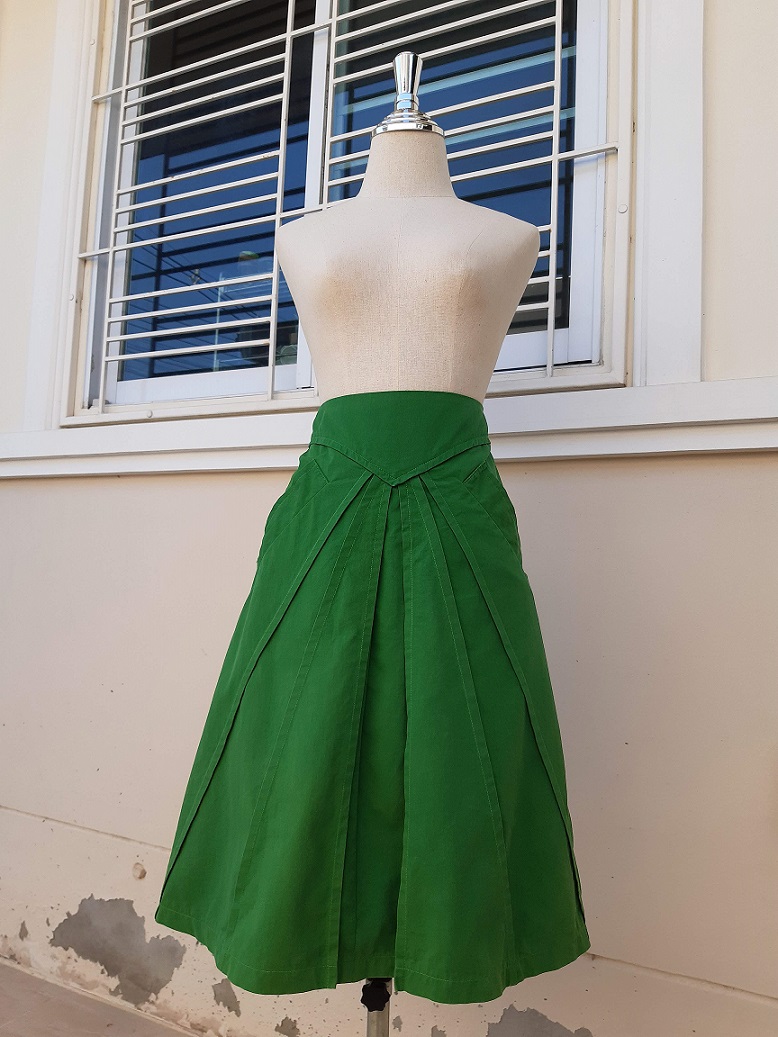 กระโปรงทรงเอสีเขียว งานจริงสีสวยน่ารักมากน๊า