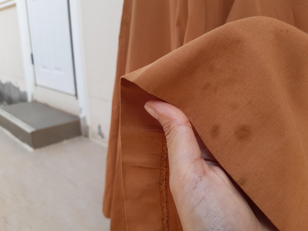 กระโปรงยาววินเทจสีส้มชาเย็น เอวสูง ยาวคลุมเข่า