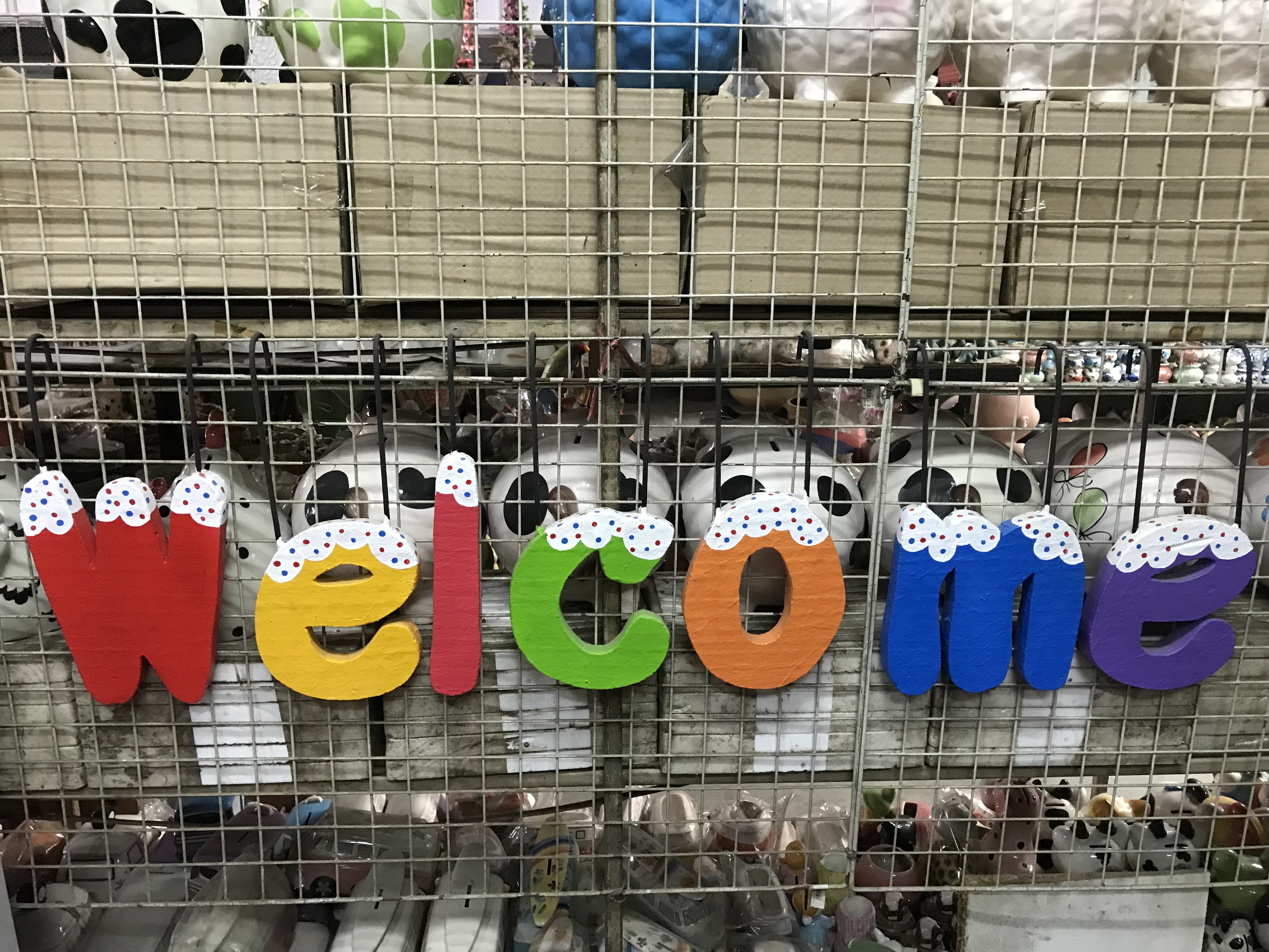 ป้ายอักษรแขวนหินทราย