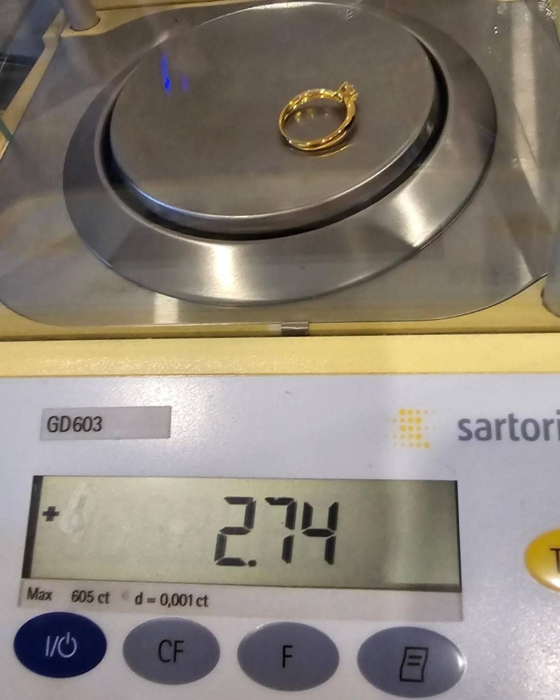 🚫ปิดการขาย(SoIdOut)🚫แหวนทองคำ 18k แบรนด์ Jubilee เพชรเกสร 4 ตัง 1 เม็ด 3 ตัง 6 เม็ด 1 ตัง 14 เม็ด รวม 36 ตัง น้ำ 99(E) ความสะอาด vvs สภาพสวยใหม่มาก ไซส์ 53 หน้ากว้าง 6 มิล น้ำหนัก 2.74 กรัม ราคา 11,500.-(Net)