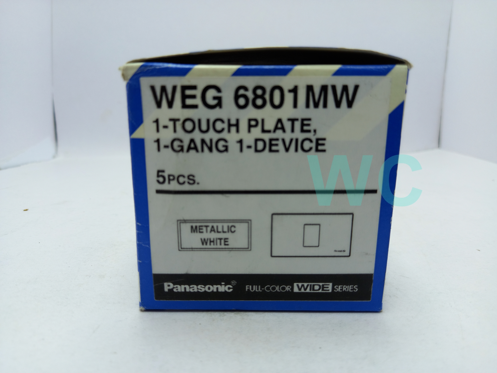 PANASONIC ฝาหน้ากากสีเงิน สวิทซ์ ปลัก สีเทา REFINA หน้ากาก 1ช่อง 2ช่อง 3ช่อง 4ช่อง 6ช่อง MW WEG6803MW