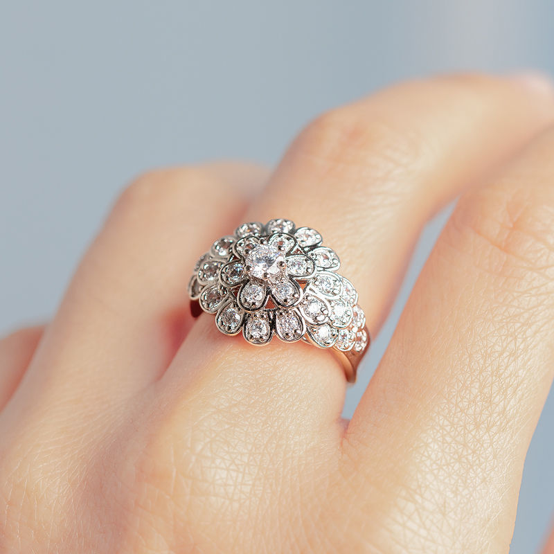 DIAMOND 18K WHITE GOLD RING แหวน เพชร ทอง 18K Pre-order