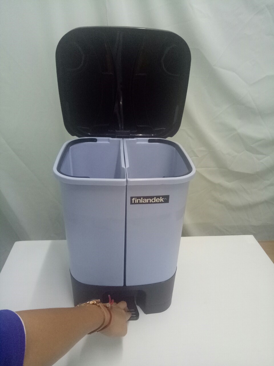 ถังขยะสแควร์ 2 ช่อง ขนาด 16 ลิตร