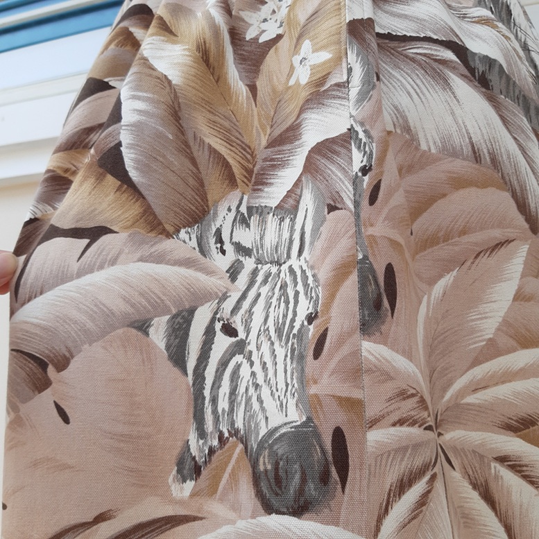 กระโปรงทรงเอลายเสือ งานวินเทจมือสอง