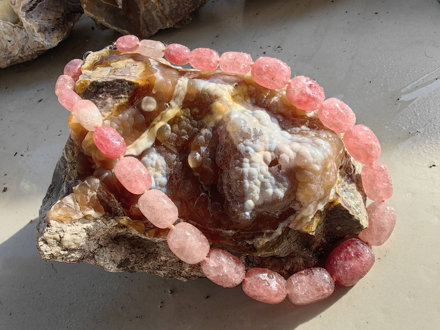 Raspberry Quartz Necklace สร้อยคอราสเบอร์รี่ควอตซ์ L 47 cm. 600.00 ct.