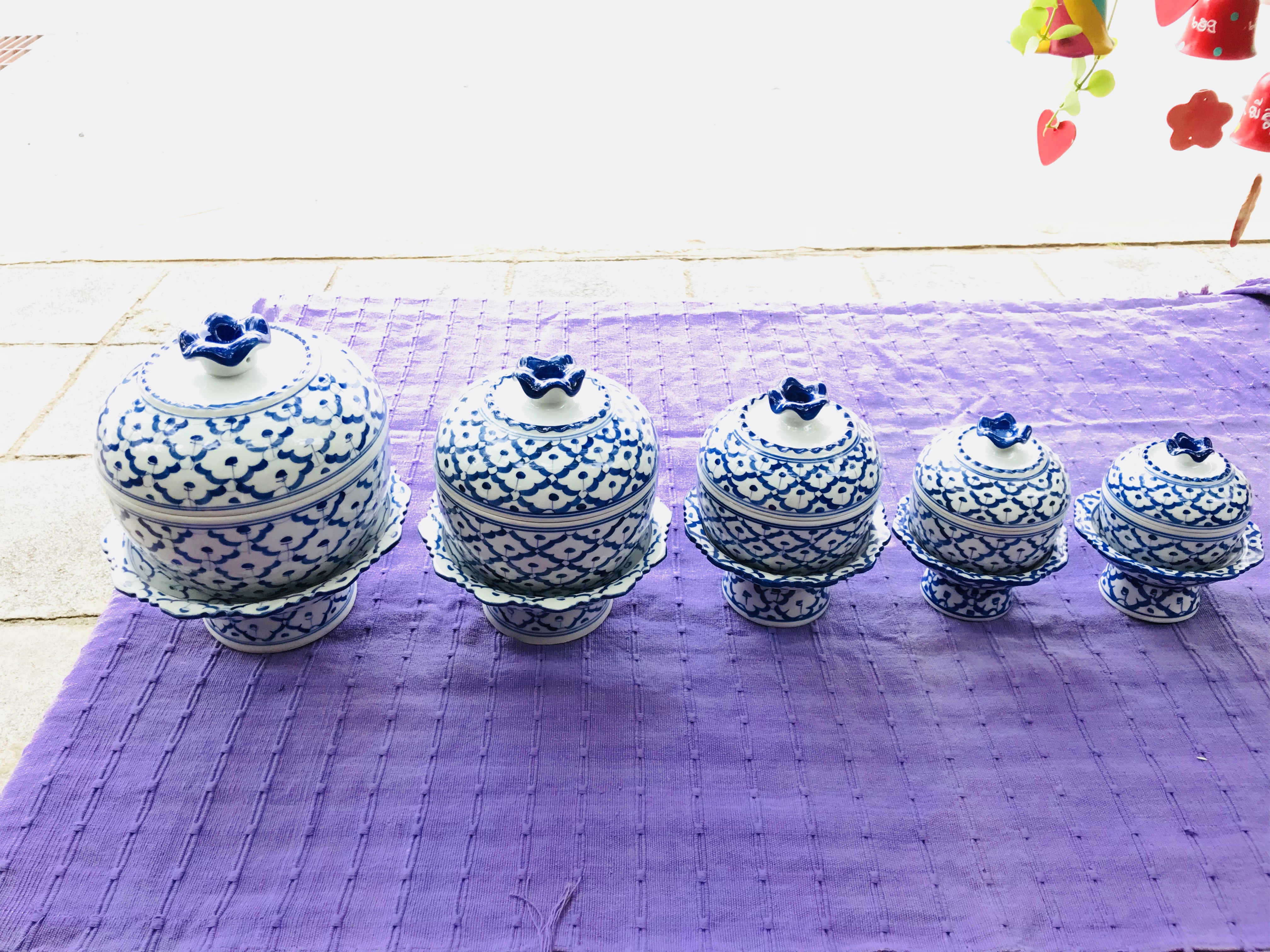 ชุดตักบาตรโถจีบ6"+พาน7"