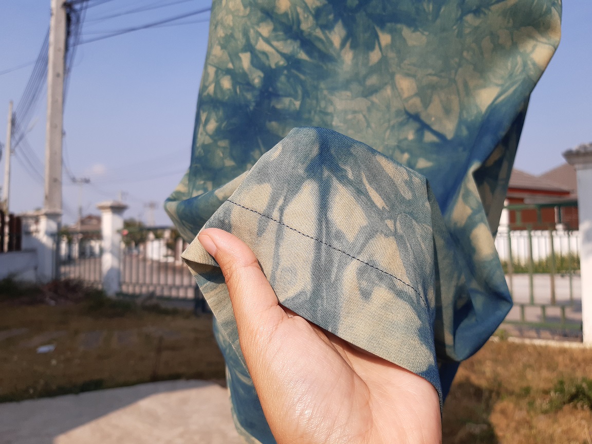 กระโปรงมัดย้อม